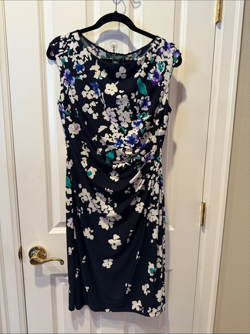 Ralph Lauren Floral Ruched Sheath Dress in Navy and White 10